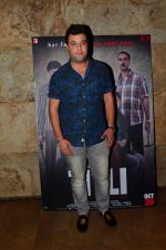 Varun Sharma at Ranvir Shorey screening for Titli on 29th Oct 2015 (240)_56335572d0bc9.jpg