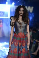 Model walk the ramp for Lalit Dalmia Show on day 2 of Gionee India Beach Fashion Week on 30th Oct 2015 (59)_5635ce0754b33.JPG