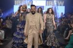 Model walk the ramp for Lalit Dalmia Show on day 2 of Gionee India Beach Fashion Week on 30th Oct 2015 (95)_5635ce509302a.JPG