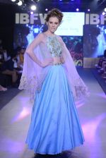 Model walk the ramp for Shilpa Reddy Studio Show on day 2 of Gionee India Beach Fashion Week on 30th Oct 2015  (51)_5635d0822830b.JPG