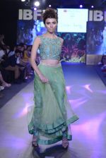 Model walk the ramp for Shilpa Reddy Studio Show on day 2 of Gionee India Beach Fashion Week on 30th Oct 2015  (64)_5635d0cc74a7a.JPG