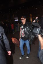 Rock legend Slash lands in Mumbai on 5th Nov 2015 (12)_563ca1510fc50.JPG