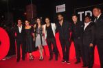 Rohit Shetty, Shahrukh Khan, Kajol, Varun Dhawan, Kriti Sanon,Varun Sharma, Johnny Lever, Boman Irani at Dilwale Trailor launch on 9th Nov 2015 (37)_564204a82b661.JPG