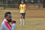 Ranbir Kapoor snapped at soccer match on 15th Nov 2015 (53)_56498c4f189b2.JPG