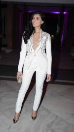 Perina Qureshi at Manish Arora show at the French Embassy on 12th Dec 2015 (8)_566d8c060f8e3.JPG