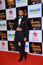 Ranveer Singh at Big Star Awards in Mumbai on 13th Dec 2015 (349)_566eb15189d10.JPG