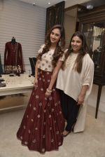 Krystle D_Souza at Payal Singhal and Moksh Jewellery preview on 17th Dec 2015 (35)_56739cdb7a234.JPG