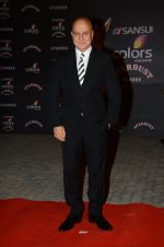 Anupam Kher at the red carpet of Stardust awards on 21st Dec 2015 (1122)_56793d2669850.JPG