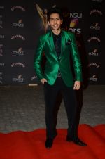Armaan Malik at the red carpet of Stardust awards on 21st Dec 2015 (668)_56793cfd38ded.JPG