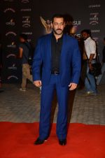 Salman Khan at the red carpet of Stardust awards on 21st Dec 2015 (1138)_567953389ff8e.JPG