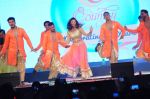 Daisy Shah performs at Country Club on 31st Dec 2015 (8)_56869a591638b.JPG