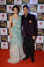 Bhushan Kumar, Divya Kumar at Star Screen Awards Red Carpet on 8th Jan 2016 (173)_56935dade7d9f.JPG