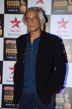 Sudhir Mishra at Star Screen Awards Red Carpet on 8th Jan 2016 (60)_569360da6acb0.JPG