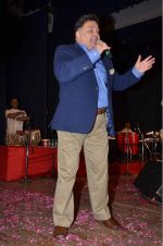 Rishi Kapoor at DR Batra_s concert on 13th Jan 2016 (17)_569752f427009.JPG
