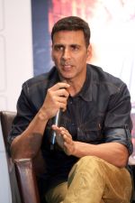 Akshay Kumar promote Airlift in Kolkata on 14th Jan 2016 (24)_5698eb7acb964.jpg