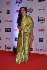 Rekha at Filmfare Awards 2016 on 15th Jan 2016 (890)_569b47251d506.JPG
