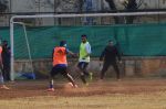 Arjun Kapoor snapped in action at soccer match on 18th Jan 2016 (5)_569ddf36b4378.JPG
