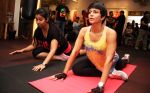 Madira Bedi shares her fitness mantra at Muscle Talk Gym in Chembur on 24th Jan 2016 (47)_56a5d00fc4570.JPG