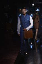 at Arjun Khanna_s show for Singleton on 27th Jan 2016 (94)_56a9b9833389a.JPG