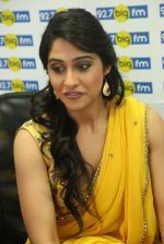 Regina Cassandra at 92.7 Big FM on 29th Jan 2016 (25)_56acb4304a04d.jpg