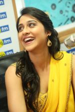 Regina Cassandra at 92.7 Big FM on 29th Jan 2016 (79)_56acb457d9190.jpg