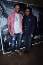 Atul Kasbekar, Ram Madhvani at Neerja screening in Lightbox on 11th Feb 2016 (38)_56bdcc64b5606.JPG