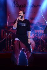 Ayushmann Khurrana at Pepe Jeans music fest in Kalaghoda on 14th Feb 2016 (211)_56c182c008144.JPG