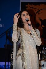Katrina Kaif at Pepe Jeans music fest in Kalaghoda on 14th Feb 2016 (77)_56c182ef86d44.JPG