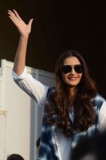 Sonam Kapoor promotes Neerja in Delhi on 15th Feb 2016 (5)_56c2c5dd2a06d.jpg