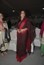 Vidya Balan as a speaker on discussion on Sarees at make in India on 15th Feb 2016 (25)_56c2c56255afc.JPG