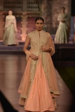 Model walk the ramp for Anita Dongre Show at Make in India show at Prince of Wales Musuem with latest Bridal Couture in Mumbai on 17th Feb 2016 (63)_56c576383502f.JPG