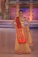 Model walk the ramp for Shaina NC Show at Make in India show at Prince of Wales Musuem with latest Bridal Couture in Mumbai on 17th Feb 2016 (4)_56c579619634f.JPG