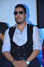 Mika Singh at Saregama new season with ZEE on 2nd March 2016 (42)_56d8478f4c830.JPG