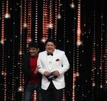Kapil Sharma cheers the Finalists in India_s Best Dramebaaz Grand Finale on 3rd March 2016 (2)_56d99de617aae.jpg