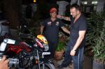 Sanjay Dutt snapped with the tatoo unique fan on 5th March 2016 (10)_56dc1cb93e4ea.JPG