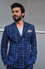 Fawad Khan at Kapoor n Sons photo shoot on 9th March 2016 (12)_56e1674f9cbc5.JPG
