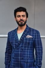 Fawad Khan at Kapoor n Sons photo shoot on 9th March 2016 (5)_56e16769f0d28.JPG