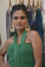 at Jyoti Kapoor & Nandita Mahtani Showcased A Special Spring Preview At Ananya on 9th March 2016 (41)_56e161d7ab73a.JPG