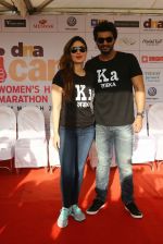 Kareena Kapoor and Arjun Kapoor flag off DNA Race on 13th March 2016 (14)_56e575a8141af.JPG