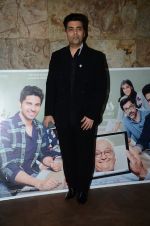 Karan Johar at Kapoor N Sons screening on 15th March 2016 (36)_56e9758840bd7.JPG