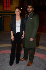 Kareena Kapoor and Arjun Kapoor at the grand finale shoot of Khatron Ke Khiladi on 15th March 2016 (33)_56e970b7d49ce.JPG