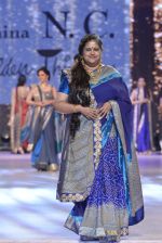 Celebs walk the ramp for Shaina NC_s show at CPAA Fevicol SHOW on 20th March 2016 (114)_56f004b06cb2d.JPG