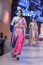 Model walk the ramp for Manish Malhotra_s show at CPAA Fevicol SHOW on 20th March 2016 (335)_56f005d2c918a.JPG