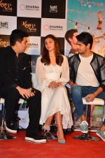 Alia Bhatt, Sidharth Malhotra, Fawad Khan at Kapoor and Sons Success Meet on 25th March 2016 (133)_56f68f31bce0f.JPG