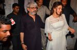 Jacqueline Fernandez at bhansali party for national award declare on 28th March 2016 (81)_56fa79eee2f00.JPG