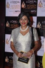 at NDTV Loreal Women of Worth Awards on 28th March 2016 (20)_56fa771847225.JPG