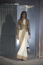 Model at Anand Kabra_s show for LFW 2016 on 30th March 2016(287)_56fcd051bffb9.JPG