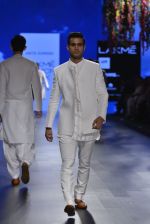 Model walks for Anita Dongre Show at LIFW 2016 Day 3 on 1st April 2016 (219)_56ffb468bafc4.JPG