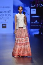 Model walks for Anita Dongre Show at LIFW 2016 Day 3 on 1st April 2016 (271)_56ffb508e22f2.JPG