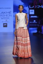 Model walks for Anita Dongre Show at LIFW 2016 Day 3 on 1st April 2016 (273)_56ffb50dd0090.JPG